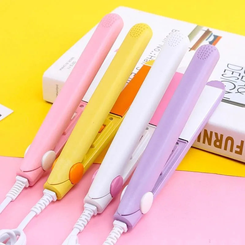 Mini Chapinha de Bolsa – Prancha Portátil Bivolt com Estojo